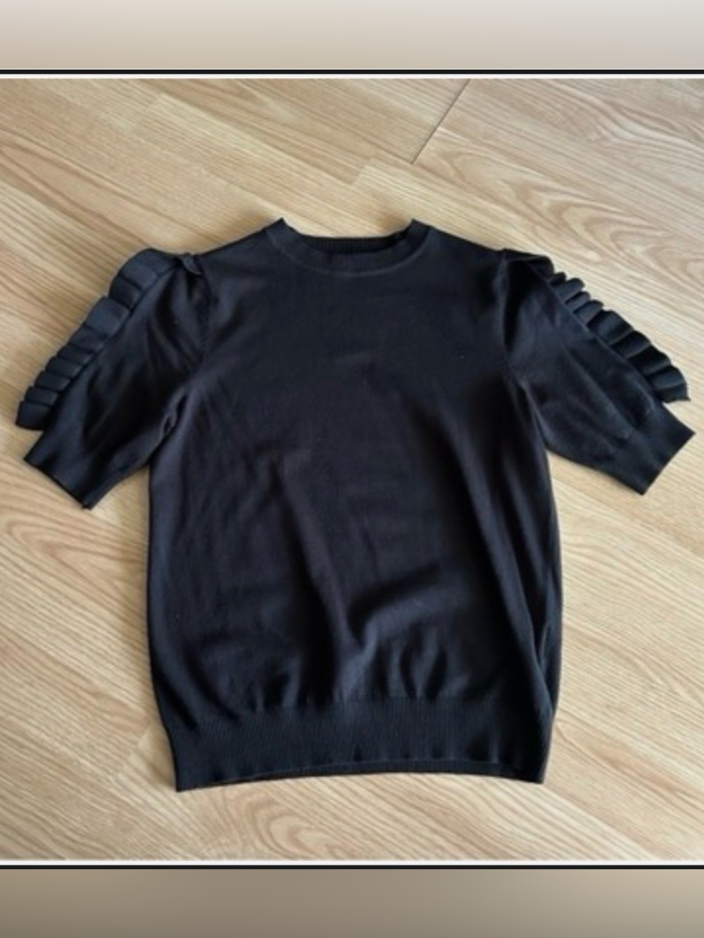 Unique Ruffled Knit Top Edgy Detail Black Size XS